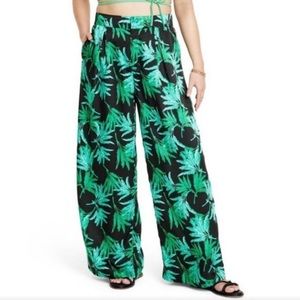 Fe Noel x Target  Women's Feathered Palm Print Pants Black/Green